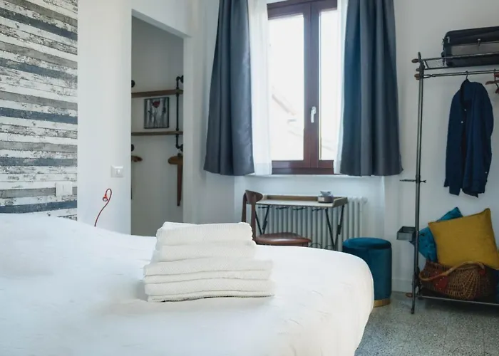 Terrazza Sull'infinito 住宿加早餐酒店 雷卡纳蒂